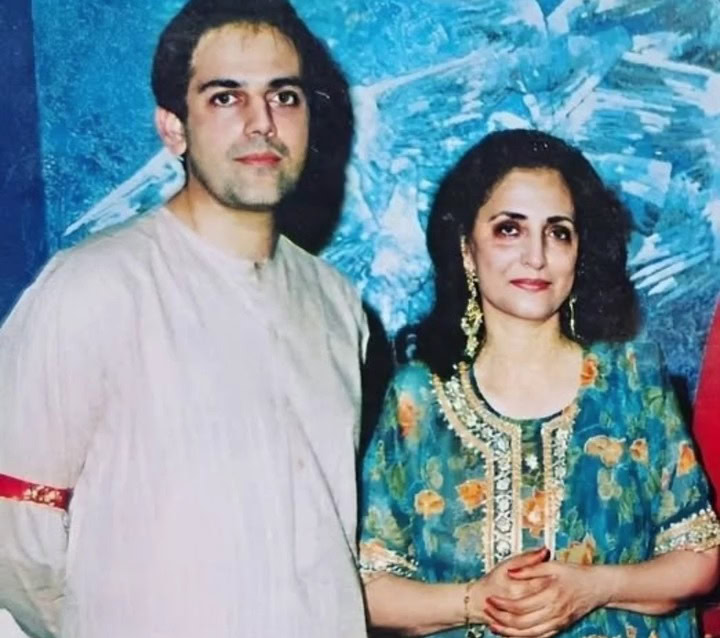 نازیہ حسن اور زوہیب حسن کی والدہ کا انتقال ہوگیا