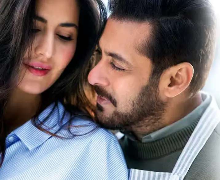 اتف اسلم نے اعتراف کیا کہ وہ بالی ووڈ سے محروم ہیں