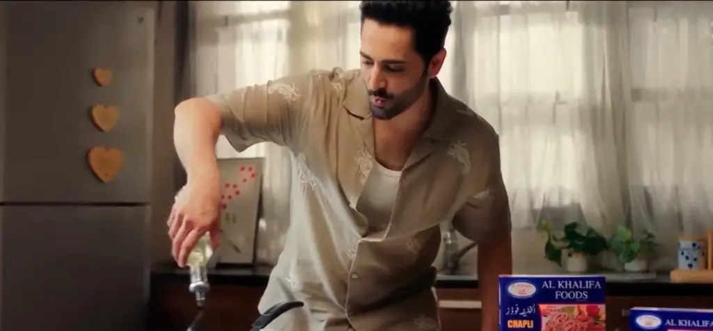 ڈینش تیمور نے اپنے بھائی کے ساتھ AD میں نمایاں کیا