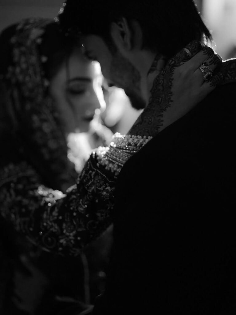 پارواریش شہرت حاسام خان شادی اور استقبال کی تصاویر