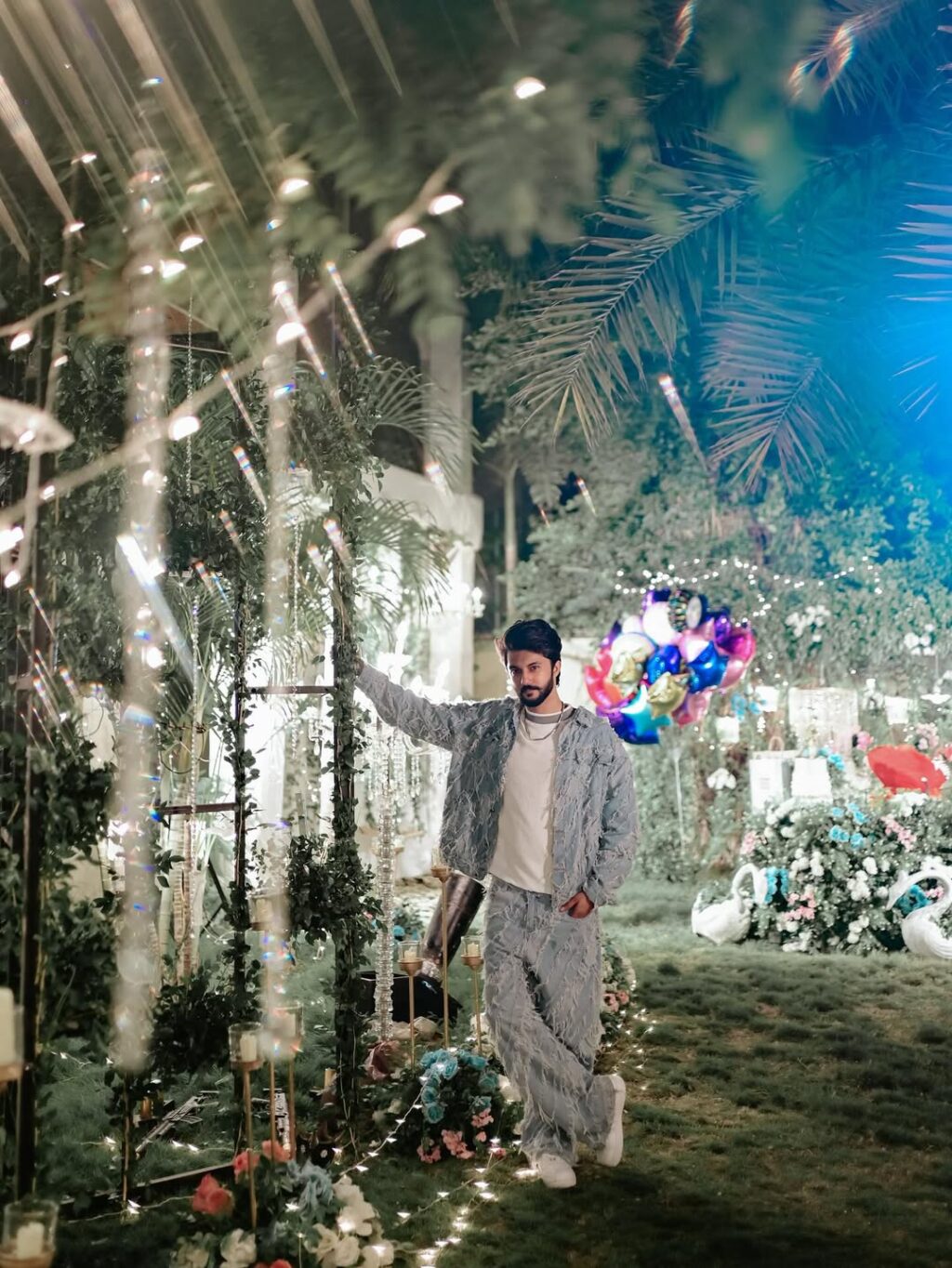 آئیزا خان برادر کی سابقہ ​​منگیتر نے اییزا خان اور کنبہ کو بے نقاب کیا