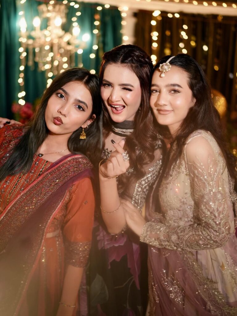 میرب علی ایچ ڈی بھائی کے قوالی سے کلکس کرتے ہیں