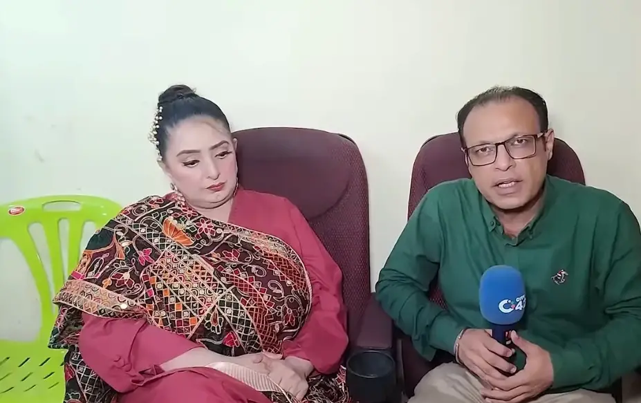 بشرا انصاری کے بارے میں اپنے ریمارکس کے بارے میں روبی انوم کی وضاحت