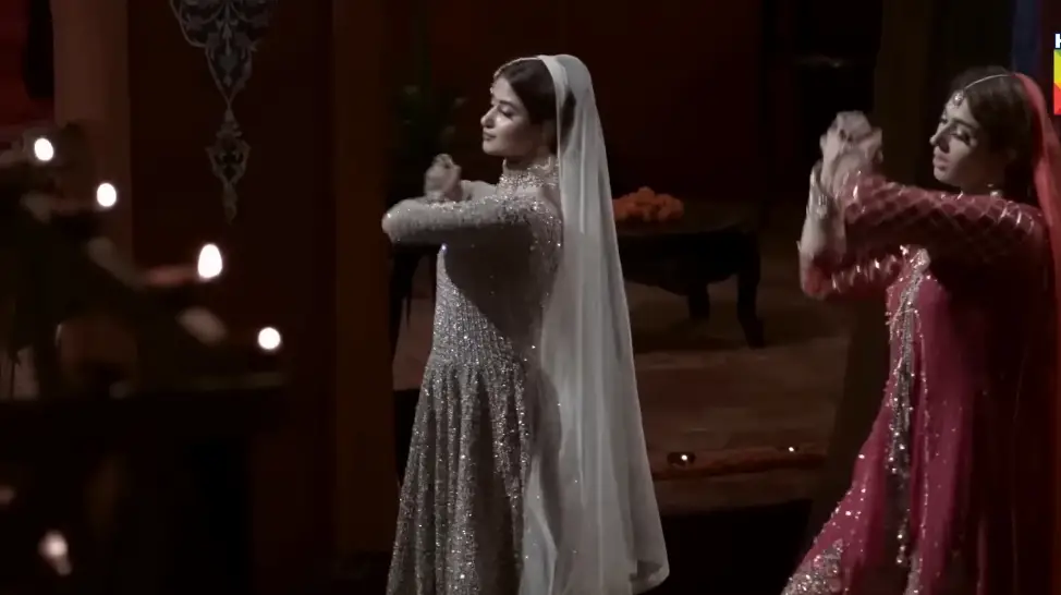 نگاہ جی کے خیال میں سجل ایلی اور احسن خان کو رقص نہیں کرنا چاہئے