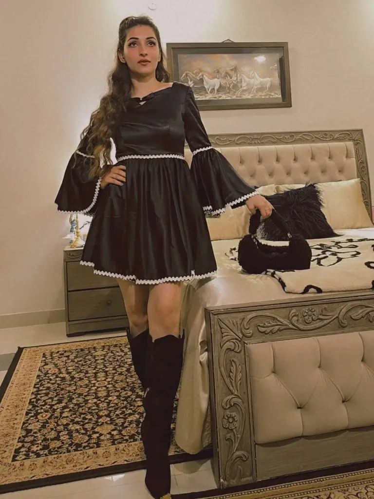 پاکستانی اداکارائیں جو بولڈ تنظیموں کو پہننے سے نہیں ڈرتی ہیں