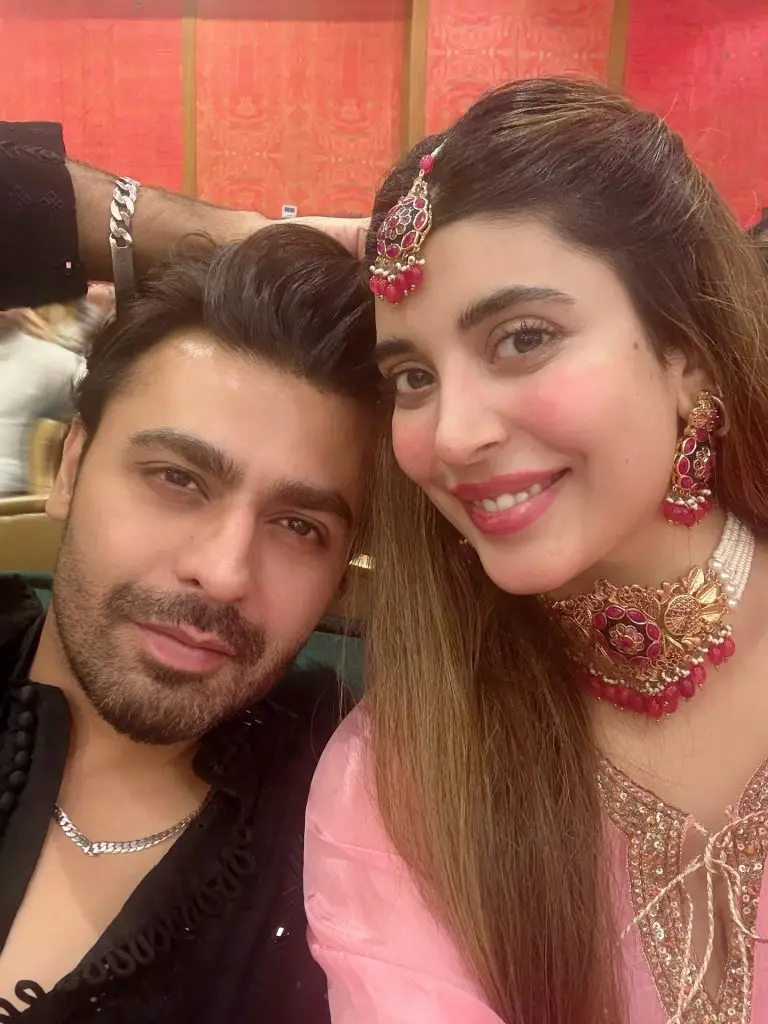 ارووا ہاکین اور ماورا کی خوبصورت بورتھ ڈے کی خواہشات فرحان سعید کے لئے