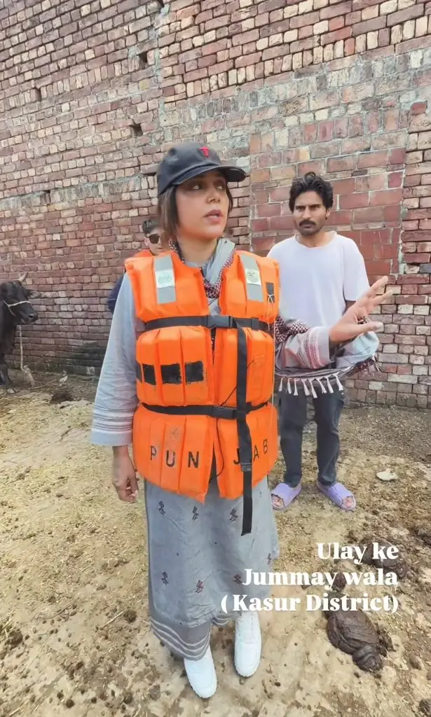 حدیثی کیانی نے سیلاب سے متاثرہ افراد کے لئے اپنے خیراتی کاموں کے لئے تعریف کی