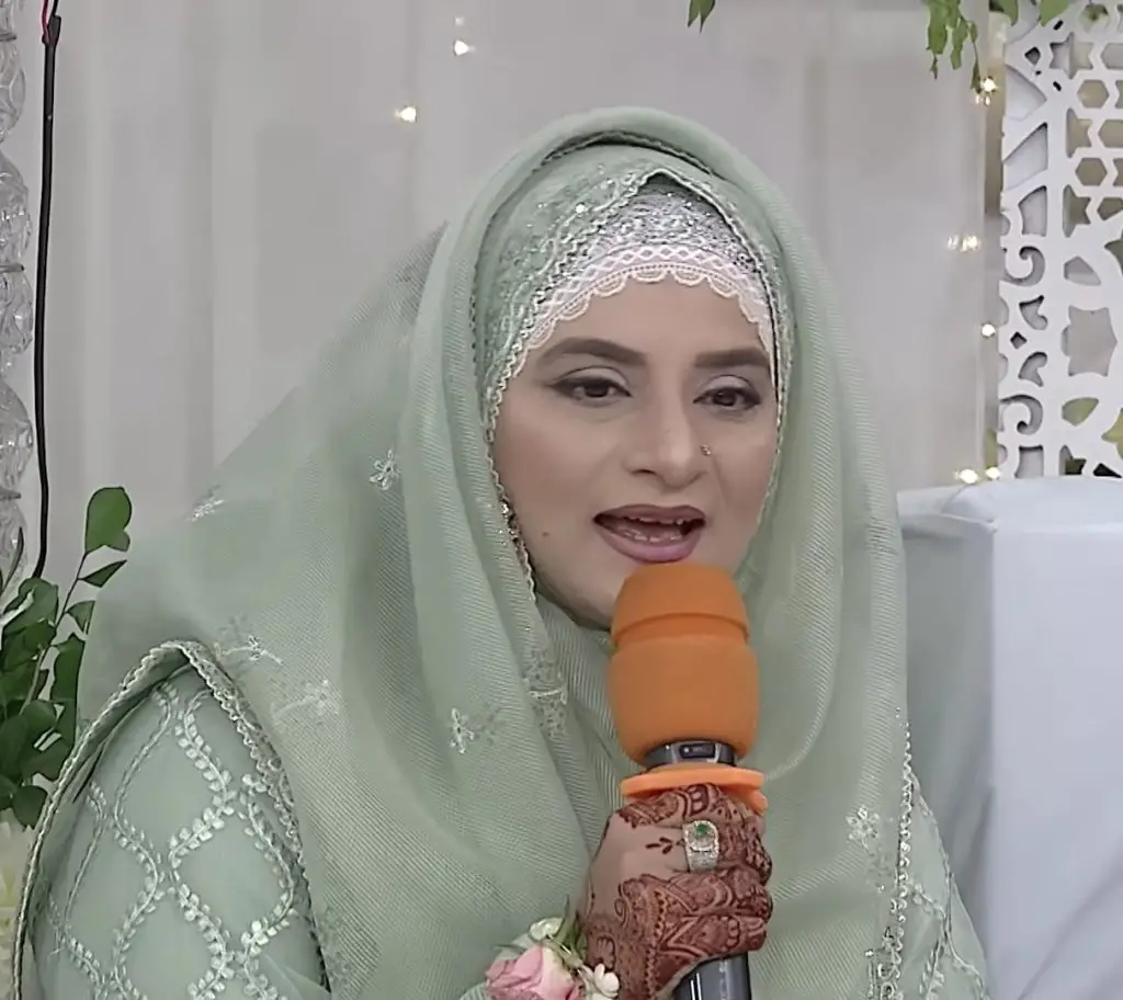 ندا یاسیر اور مہمان میلاد ان نبی شو پر نظر ڈالتے ہیں