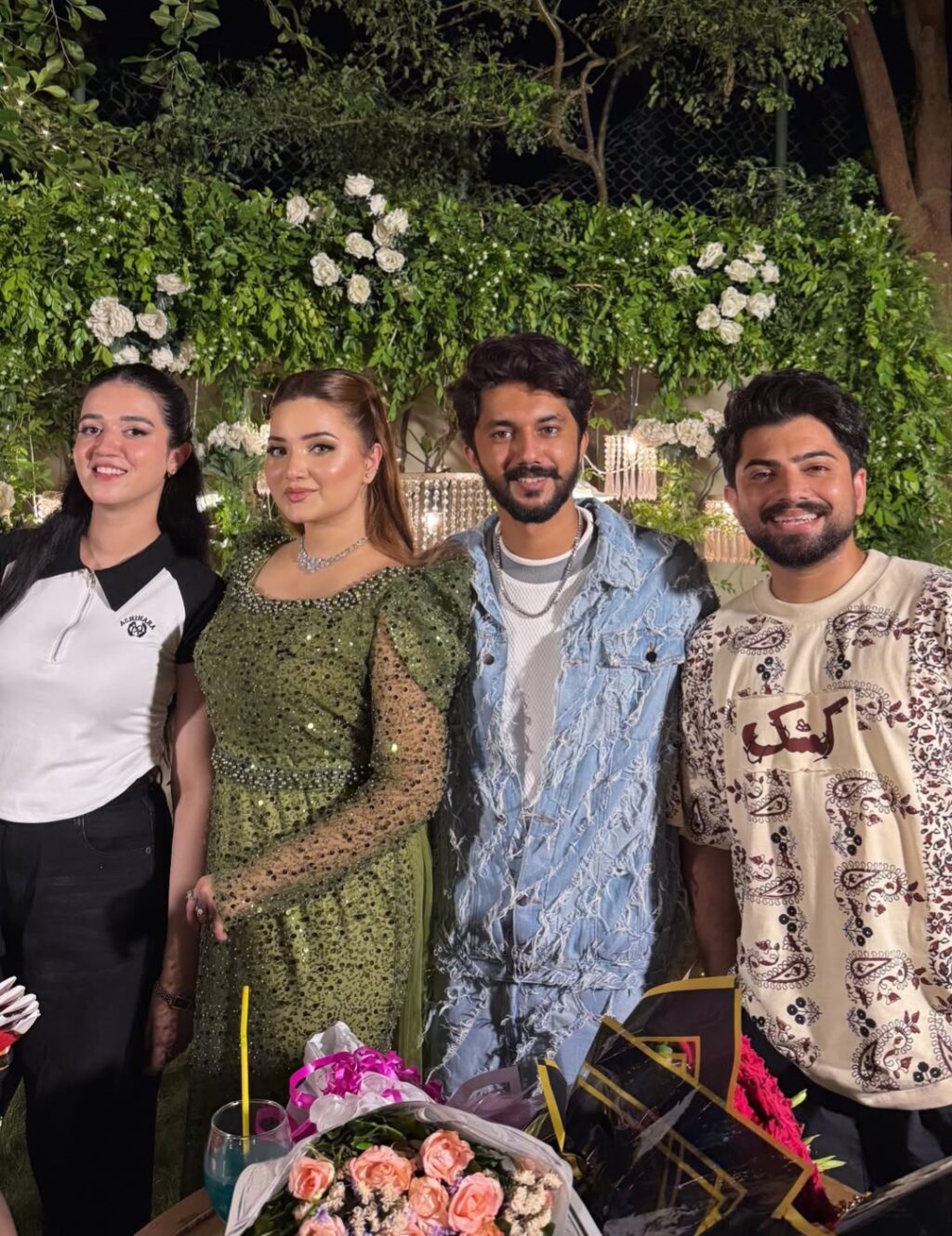 آئیزا خان برادر کی سابقہ ​​منگیتر نے اییزا خان اور کنبہ کو بے نقاب کیا