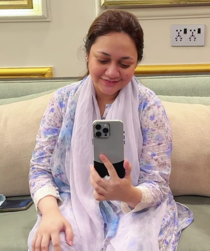 رجب بٹ اور ایمن بٹ اپنے بیٹے کا نام