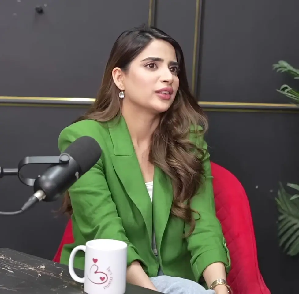 حمل کے دوران اس کے احساسات کے بارے میں سبور ایلی