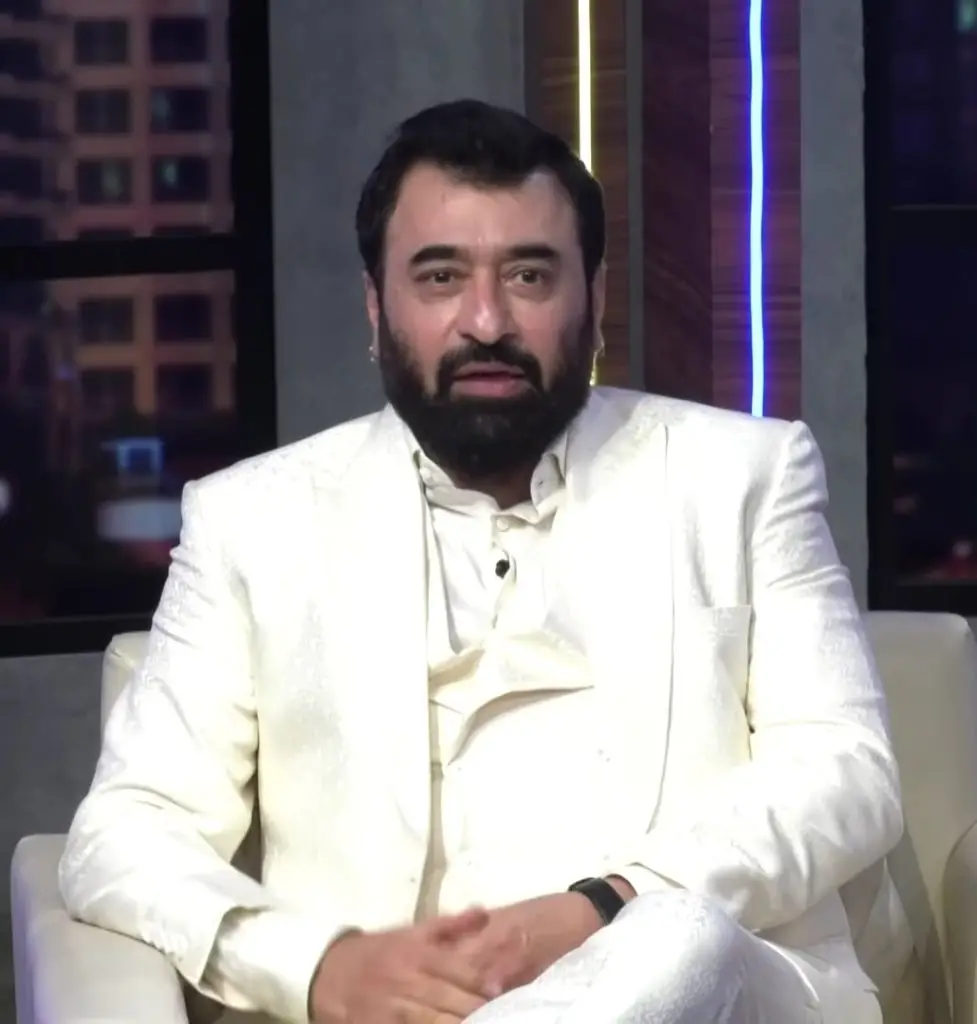 یاسیر نواز نے دیرپا شادی کا خفیہ شیئر کیا ہے