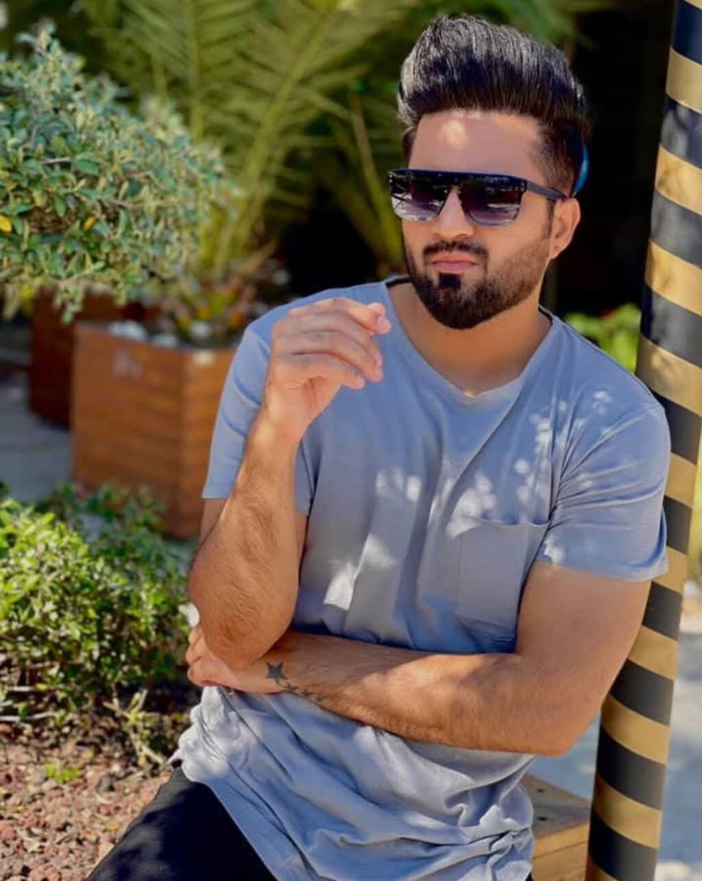 پاکستان آئیڈل پر فالک شبیر کا موقف دل جیتتا ہے پاکستان آئیڈل پر فالک شبیر کا موقف دل جیتتا ہے