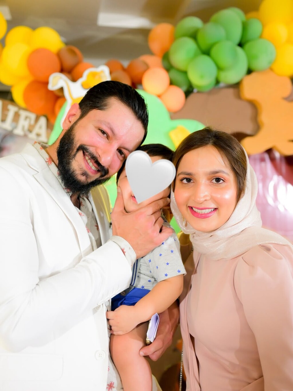 صبا فیصل نے پوتے ہوزفا اور نیل کی سالگرہ منائی