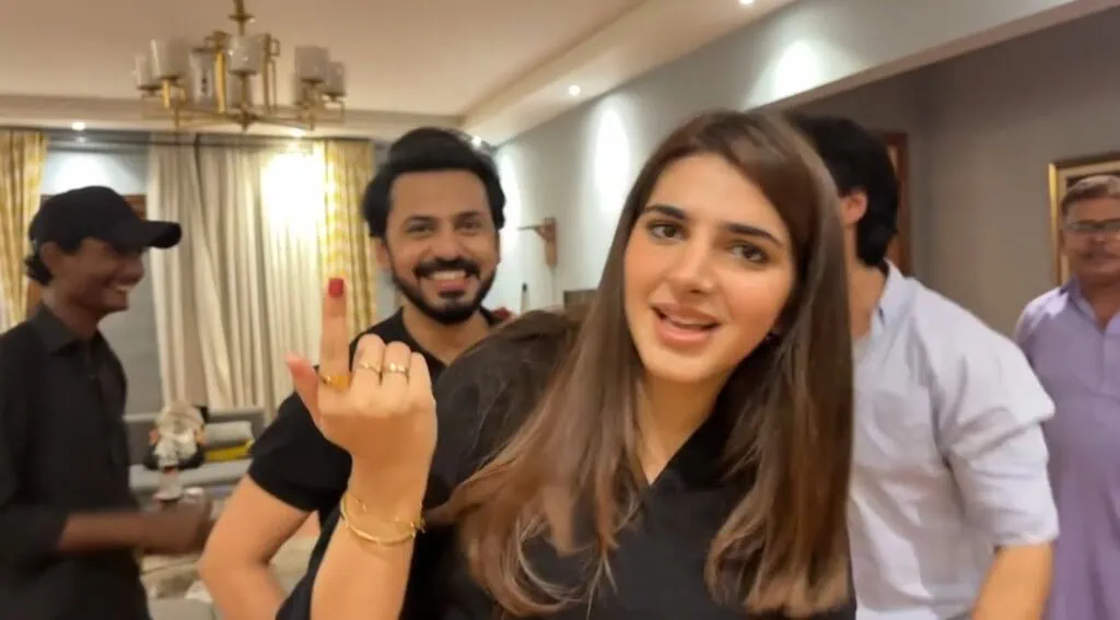 لادلی شہرت وینیزا ستار نے اپنے پہلے پروجیکٹ کو الوداع کیا