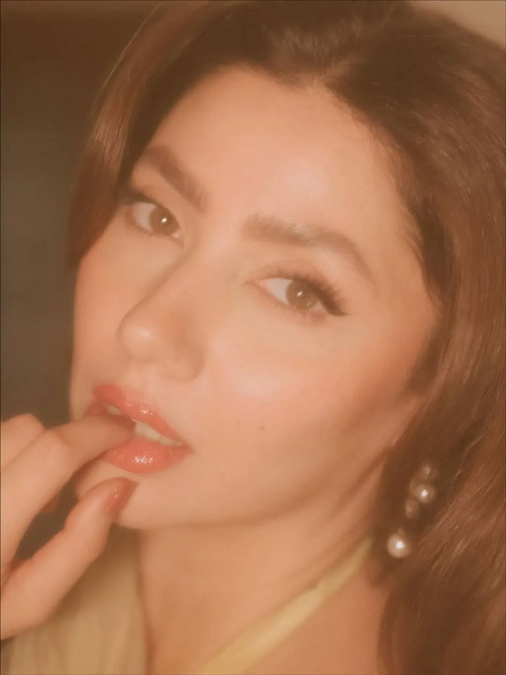 نیلوفر کے پروموشنل ایونٹ کی تصاویر جس کی میزبانی فواد اور مہیرا نے کی ہے نیلوفر کے پروموشنل ایونٹ کی تصاویر جس کی میزبانی فواد اور مہیرا نے کی ہے