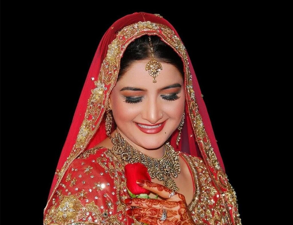 اب سیمی زیدی کہاں ہے اب سیمی زیدی کہاں ہے