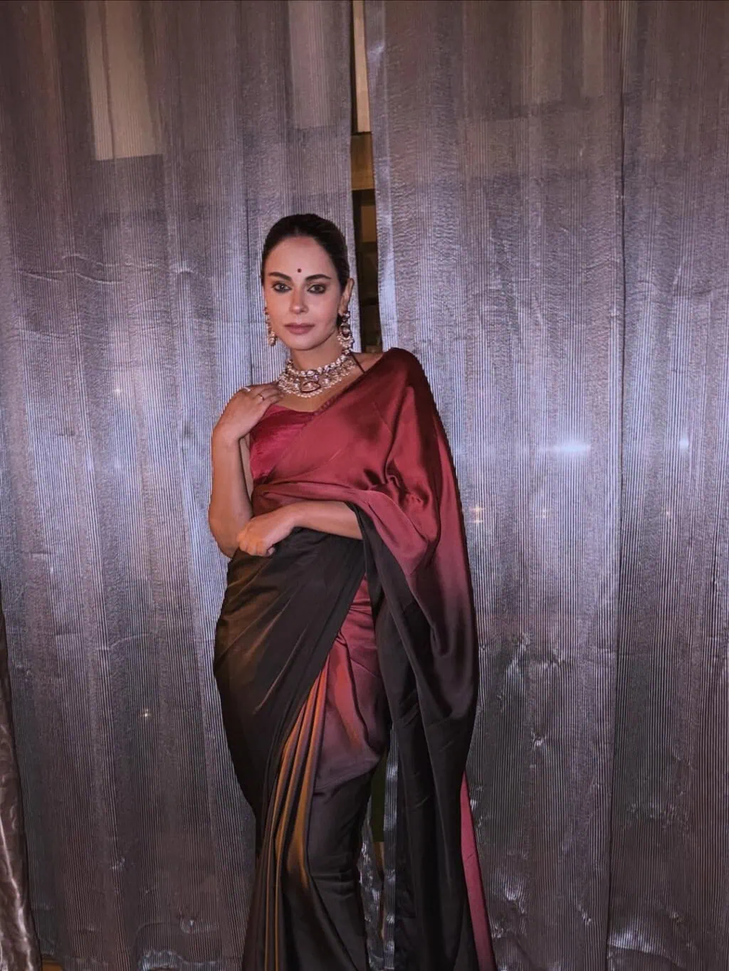 امر خان کی دیوالی پر بہت زیادہ تنقید نظر آتی ہے امر خان کی دیوالی پر بہت زیادہ تنقید نظر آتی ہے