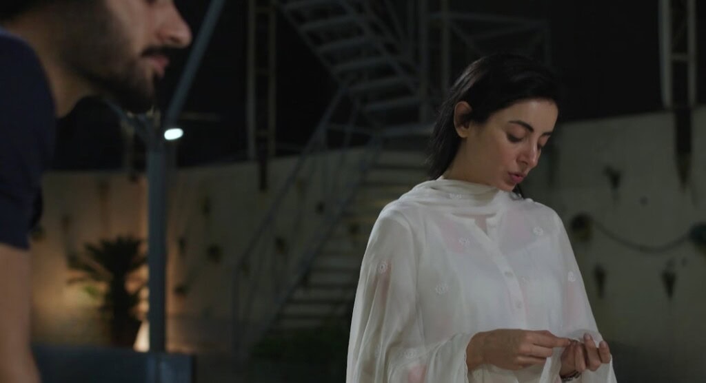 بریانی قسط 23 - ناظرین اہم لیڈز کے ساتھ صبر سے محروم ہوجاتے ہیں بریانی واقعہ 23 - ناظرین اہم لیڈز کے ساتھ صبر سے محروم ہوجاتے ہیں