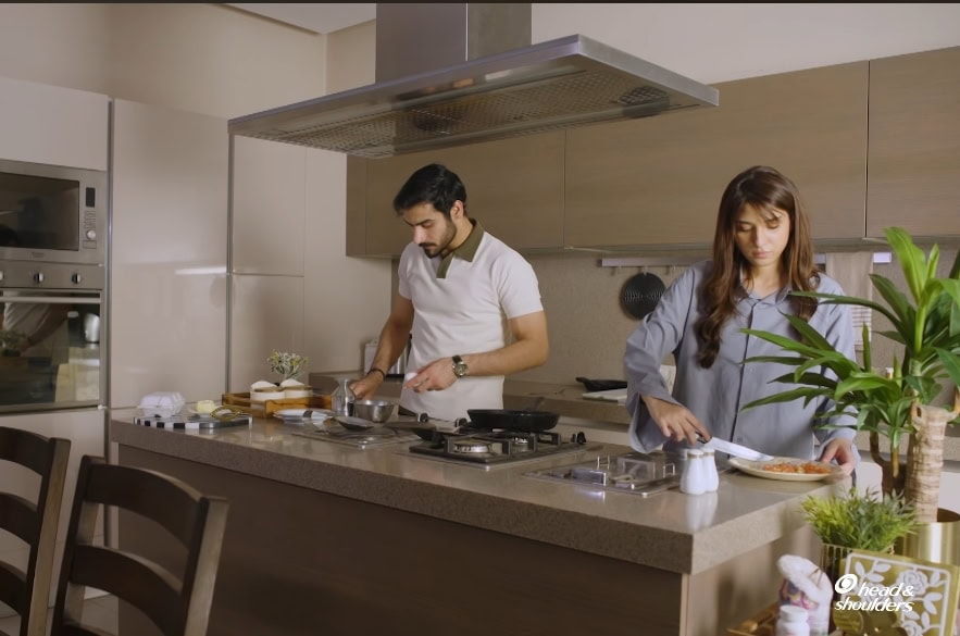 بریانی قسط 23 - ناظرین اہم لیڈز کے ساتھ صبر سے محروم ہوجاتے ہیں بریانی واقعہ 23 - ناظرین اہم لیڈز کے ساتھ صبر سے محروم ہوجاتے ہیں