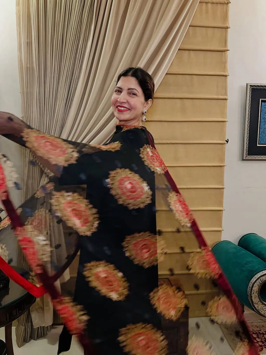 شگوفٹا ایجاز کی اپنے کنبے کے ساتھ خوبصورت تصاویر