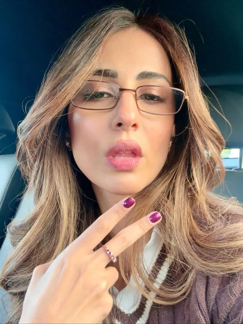 ویانا میں عشنا شاہ کی جرات مندانہ تعطیل تنظیم نے ٹرول کیا