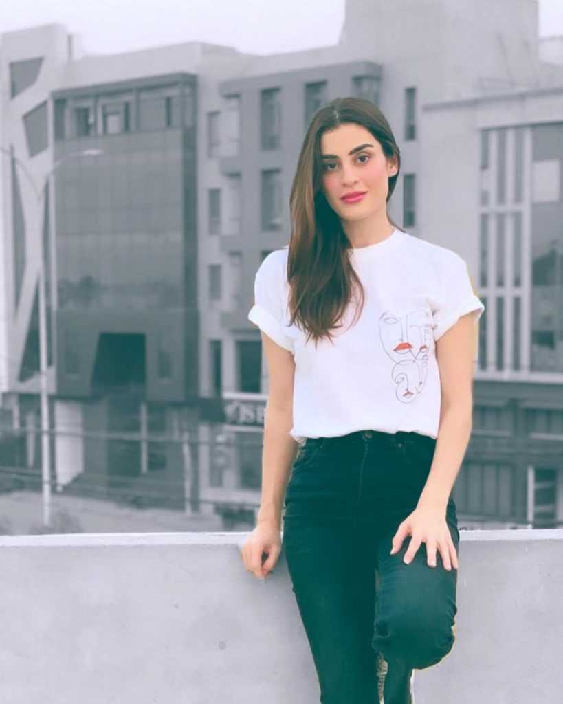 امنا ملک کے بارے میں ناقابل یقین اور دل لگی کہانی کا اشتراک ہے امنا ملک کے بارے میں ناقابل یقین اور دل لگی کہانی کا اشتراک ہے