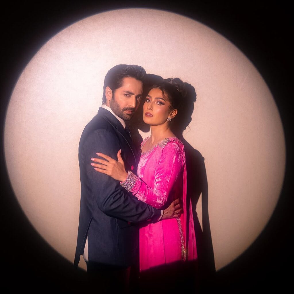 آئیزا خان نے شیر میں ڈینش تیمور کے سیاسی پناہ کے بارے میں نامعلوم تفصیلات شیئر کیں