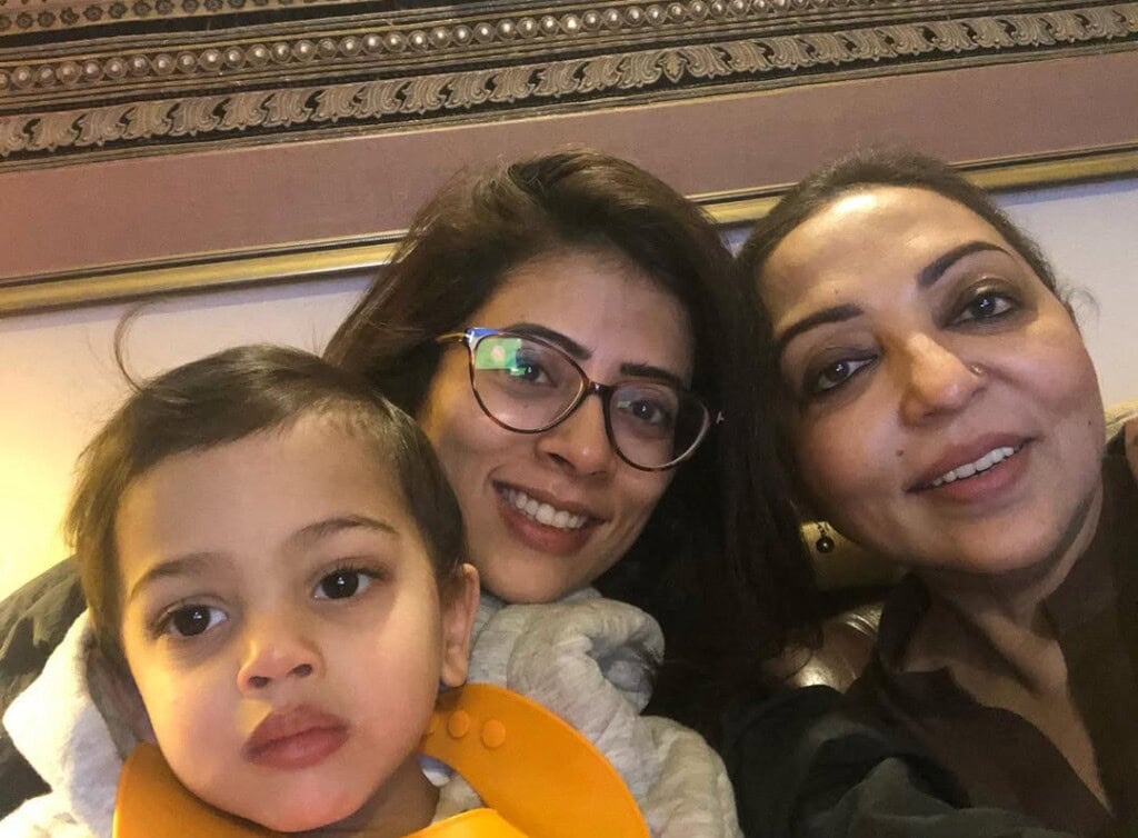 میری زندہگی ہے ٹو فیم ڈاکٹر فالک مشہور مشہور شخصیات سے متعلق ہیں