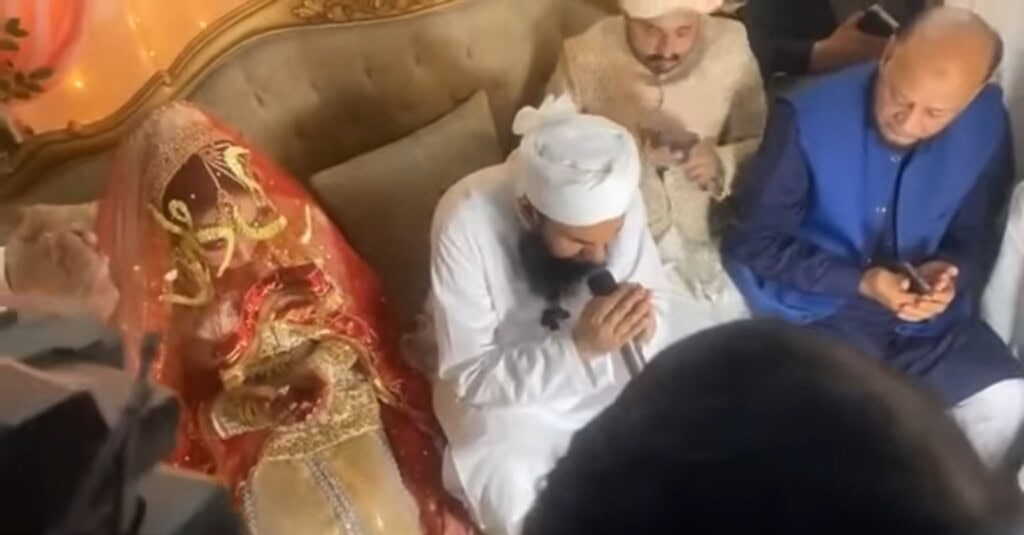 ڈاکٹر نبیہا علی خان کی شادی ہوگئی ڈاکٹر نبیہا علی خان کی شادی ہوگئی