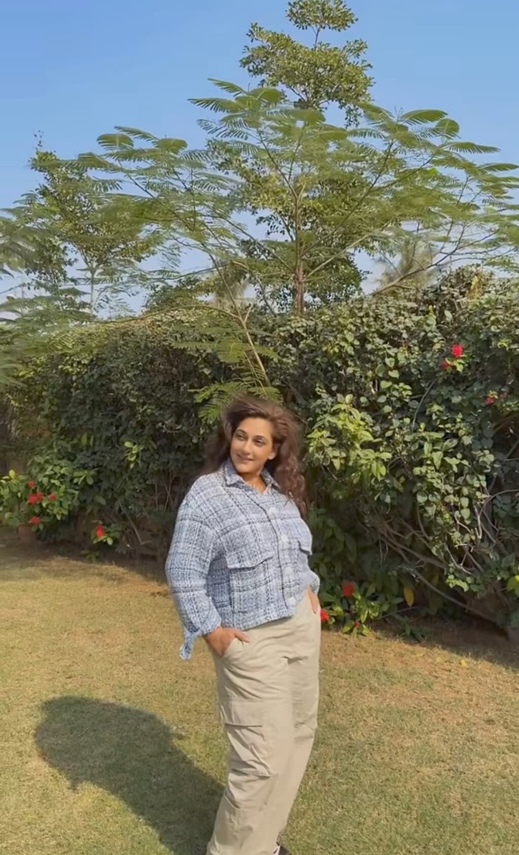 کیا کینارے نے مشہور ڈورشہور کی والدہ کو اپنے ڈریسنگ اور اعمال پر ٹرول کیا