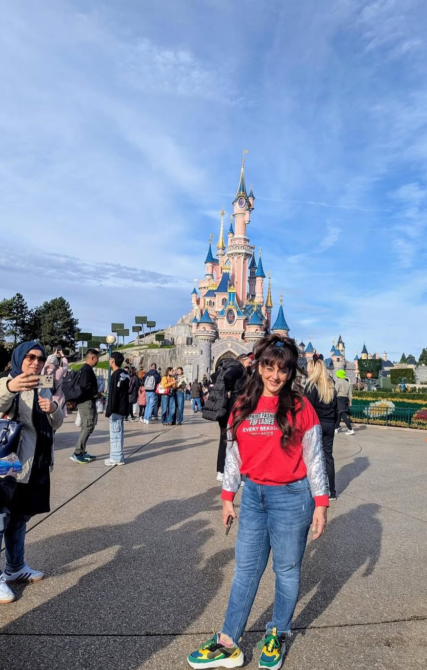 کیا کینارے نے مشہور ڈورشہور کی والدہ کو اپنے ڈریسنگ اور اعمال پر ٹرول کیا