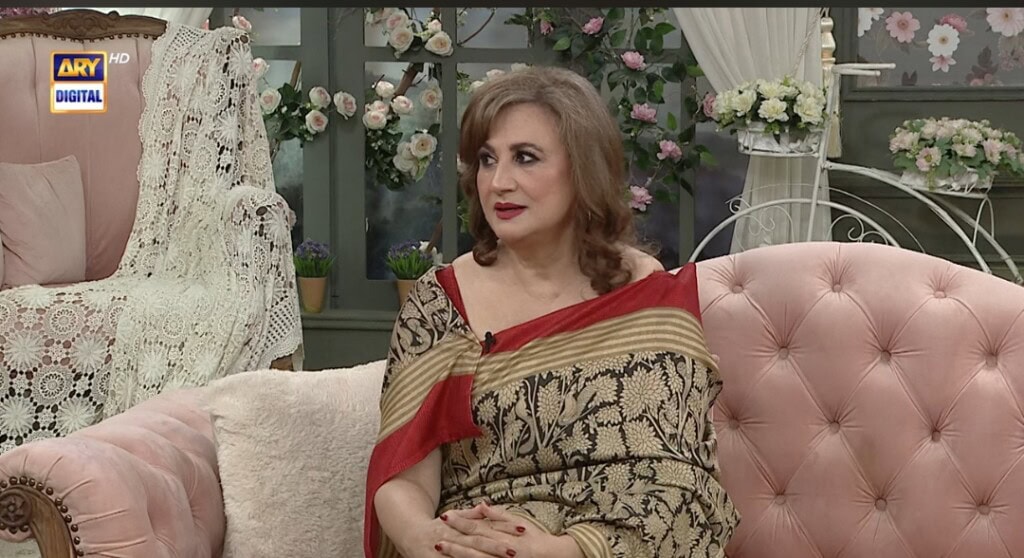 جمال شاہ اور قوانین میں قدامت پسند کے ساتھ محبت کی شادی پر فریل گوہر