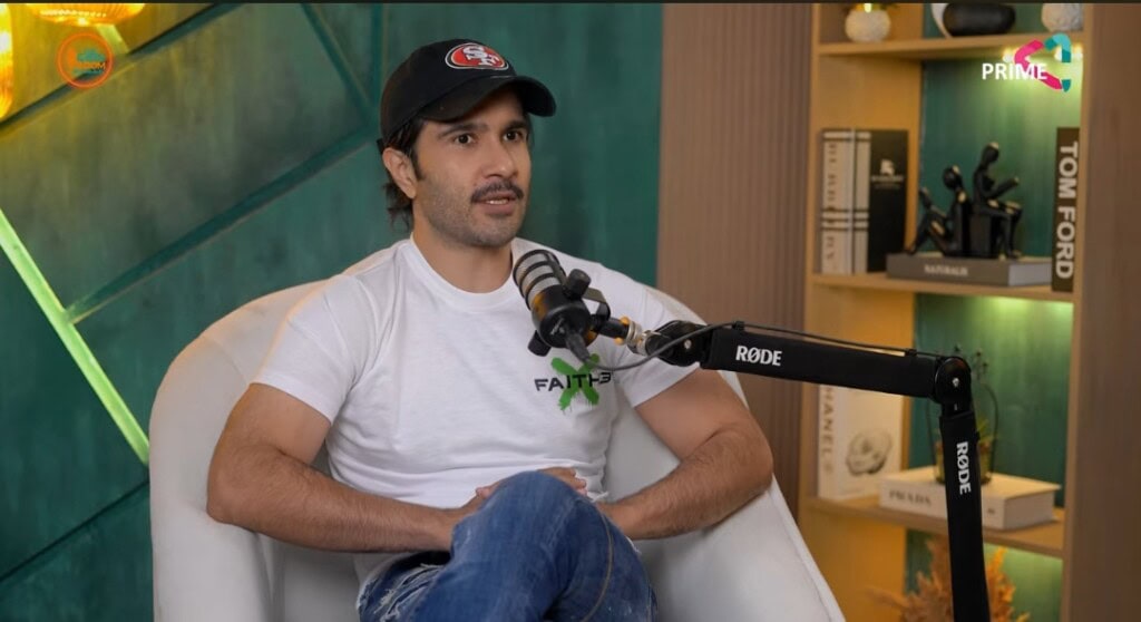 فیروز خان شوبز چھوڑنے اور اس کا دماغ بدلنے پر