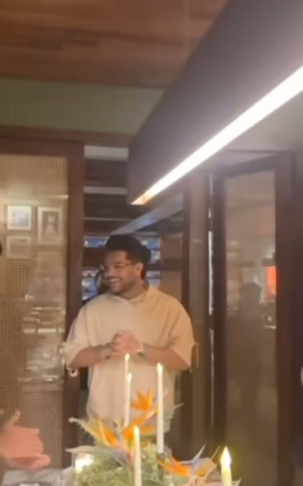 ہانیہ عامر عاصم اظہر کی سالگرہ کے موقع پر شرکت کرتی ہے