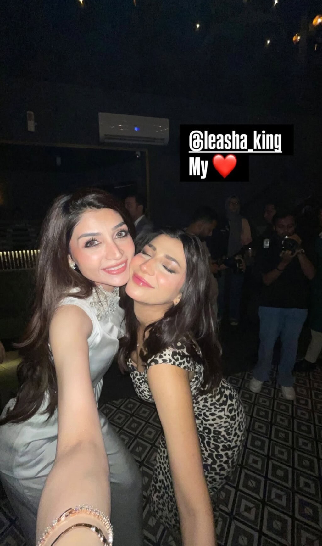 دوست ہرس شاہ کی سالگرہ کے موقع پر مشہور شخصیات نے دیکھا