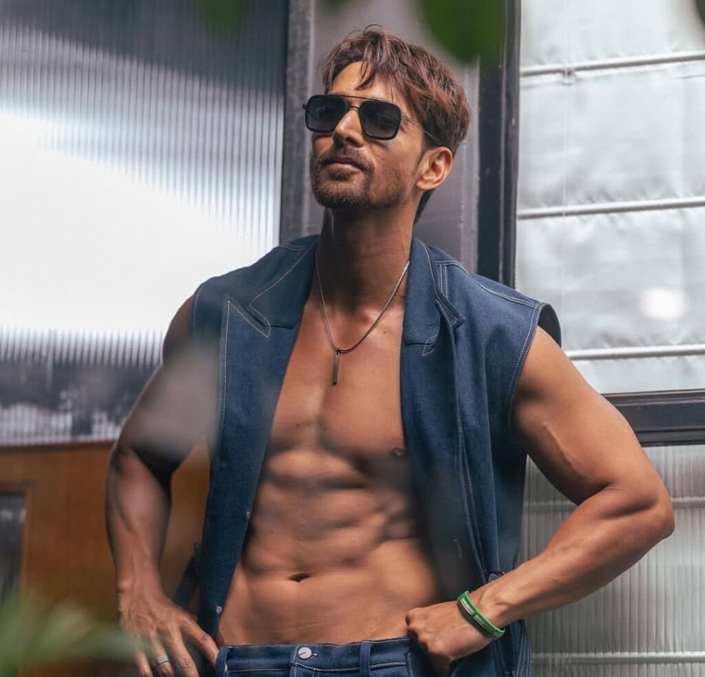 ہرشورڈن رین کے ساتھ موازنہ کرنے کا ڈینش تیمور کا دلچسپ جواب