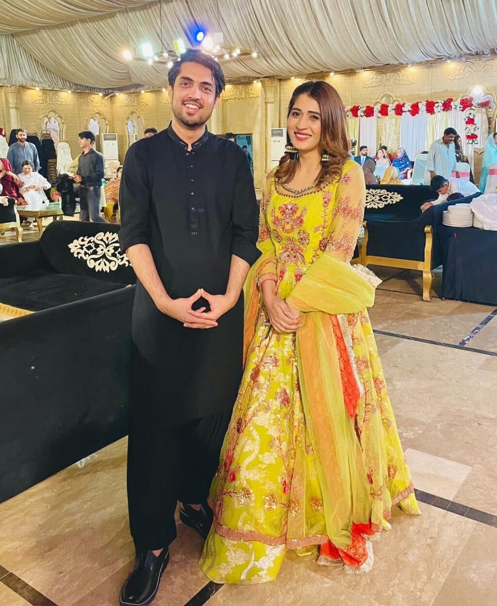 IQRAR الحسن اور اروسا خان کی پہلی بیوی کے ساتھ سالگرہ کی تقریب نے تنقید کی