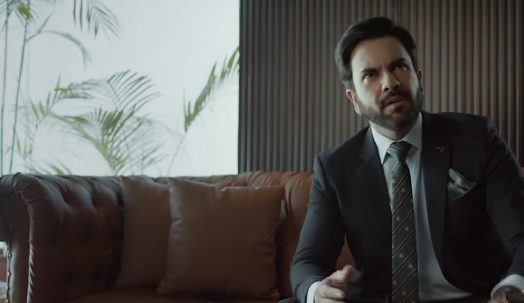 جنید خان نے روہت اور تعریفیں کیس نمبر 9 ڈائریکٹر کا دفاع کیا