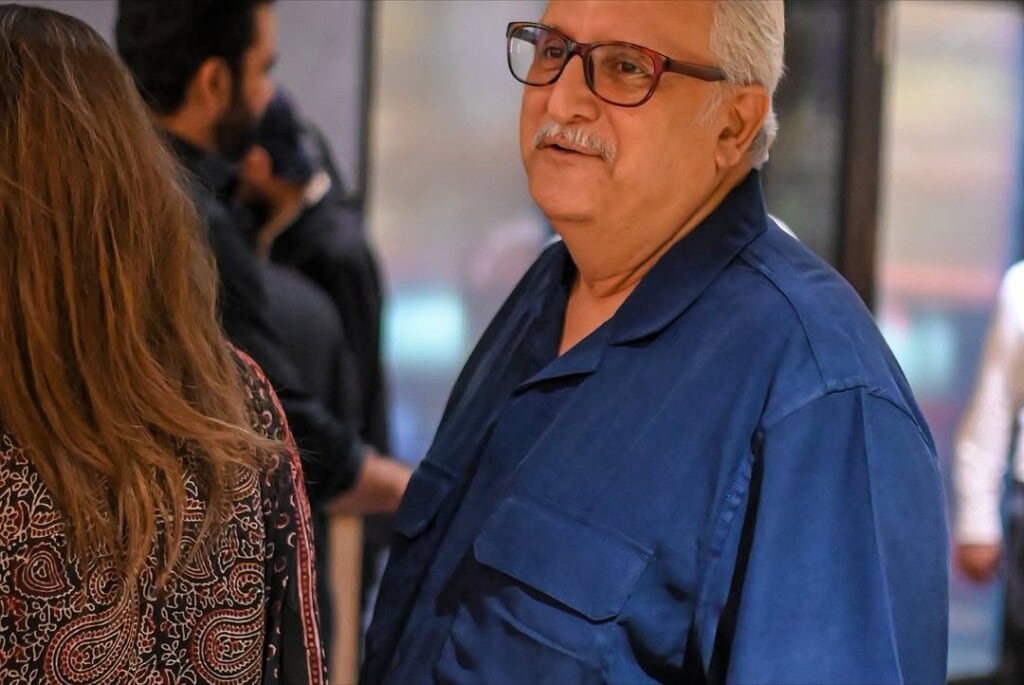 جنید خان اسٹار نے سالگرہ کا کھانا کھڑا کیا