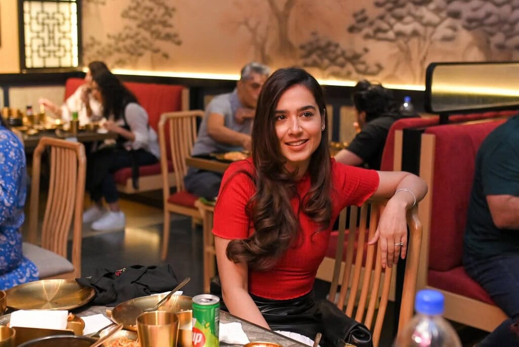 جنید خان اسٹار نے سالگرہ کا کھانا کھڑا کیا