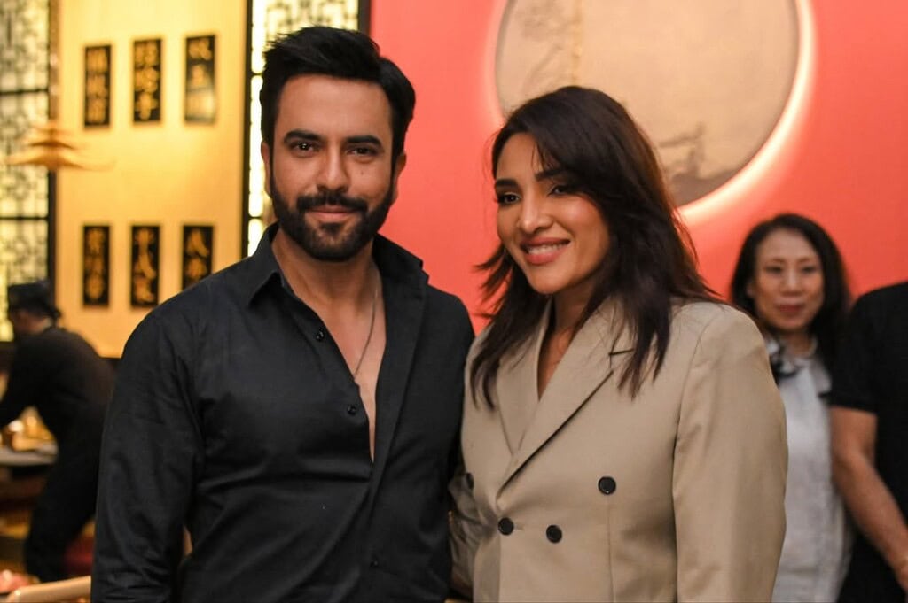 جنید خان اسٹار نے سالگرہ کا کھانا کھڑا کیا