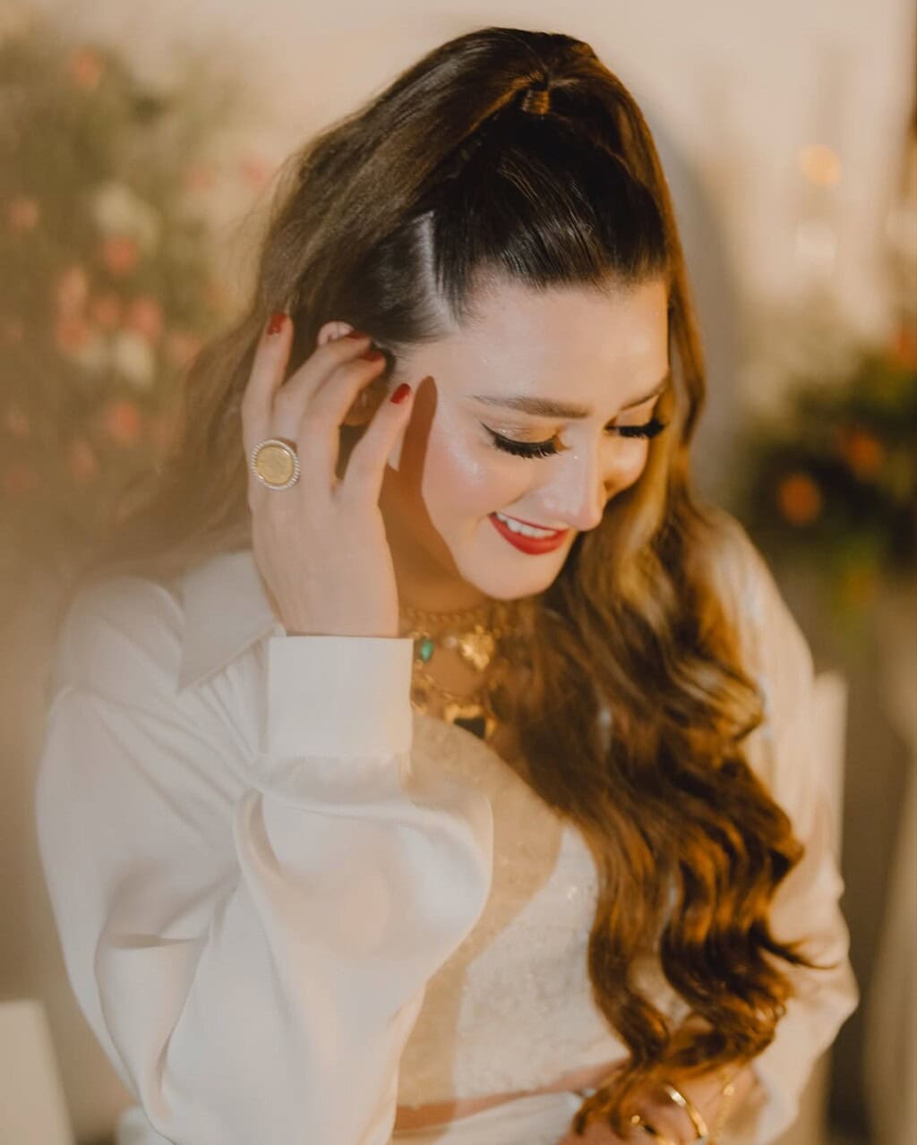 کیا مومینا اقبال مصروف ہے؟