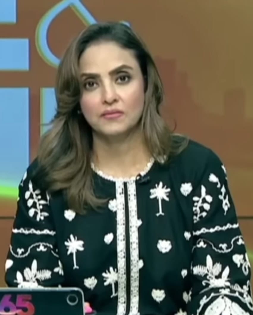 پاکستانی مشہور شخصیات سلیم نادیہ خان کا تالہ انجم کے ساتھ رویہ