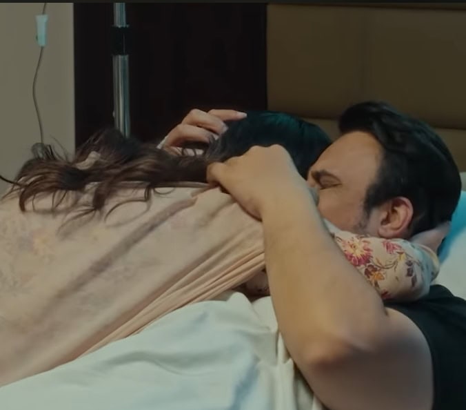 پامال قسط 12 - جرات مندانہ منظر کو بڑے پیمانے پر رد عمل کا سامنا کرنا پڑتا ہے پامال قسط 12 - جرات مندانہ منظر کو بڑے پیمانے پر رد عمل کا سامنا کرنا پڑتا ہے