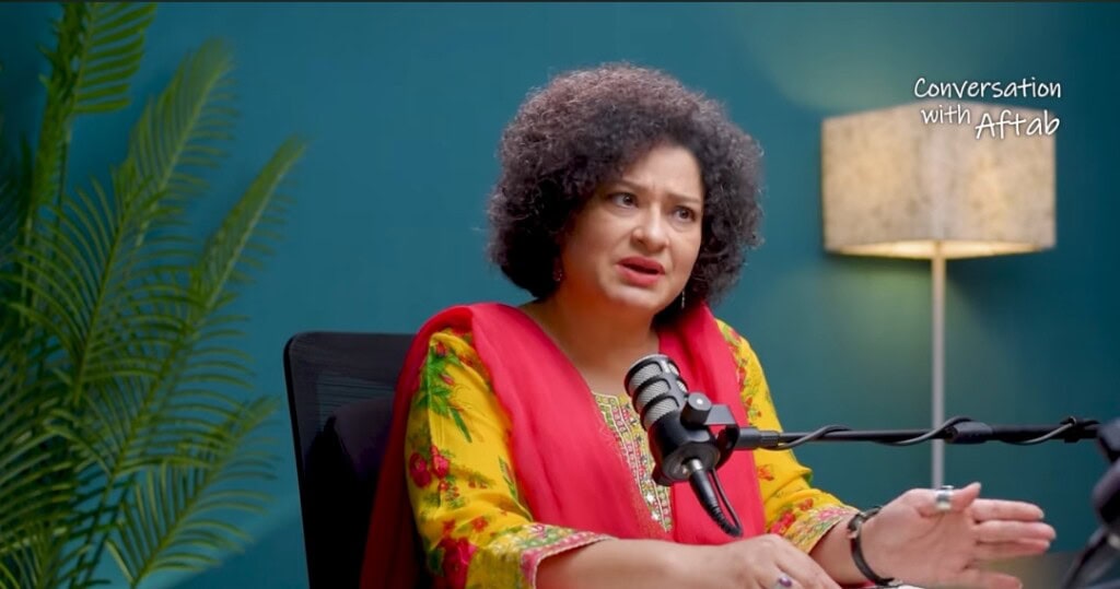 ثانیہ اس کی عمر اور تعلقات خواتین کے لئے کہانیوں پر سعید