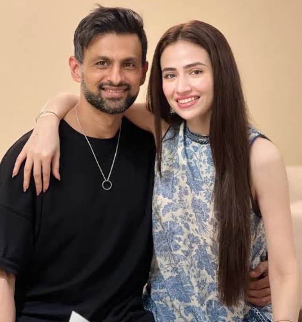 اضافی ازدواجی امور اور خواتین کے حجاب کے حامل مردوں پر حمزہ علی عباسی