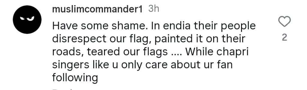 ہندوستانی پرچم لہرانے کے بعد طلہ انجم کو مداحوں کے غضب کا سامنا کرنا پڑتا ہے