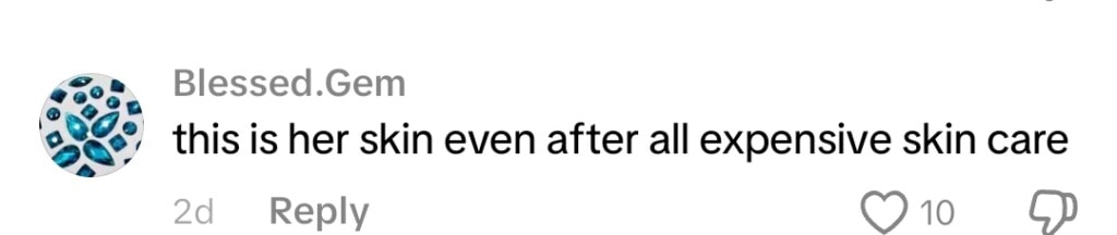 انیا حمزہ علی کی بناوٹ والی جلد سوالات اٹھاتی ہے