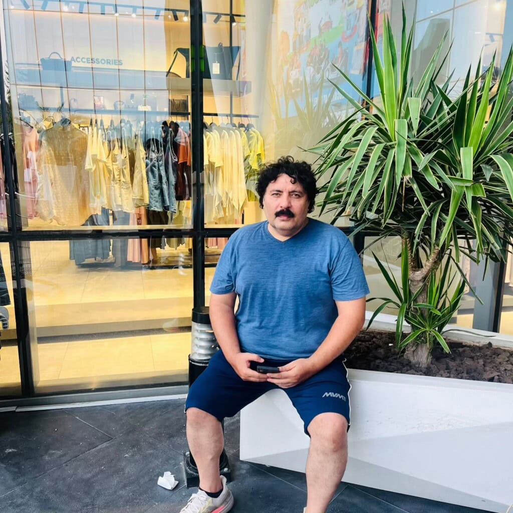 امین اقبال اپنی ماں کے بارے میں جذباتی کہانی بانٹتی ہے امین اقبال اپنی ماں کے بارے میں جذباتی کہانی بانٹتی ہے